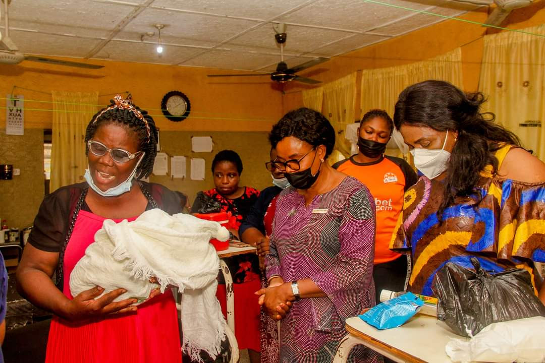 Corps member goes into labour during registration at Oyo NYSC camp and gives birth to baby girl