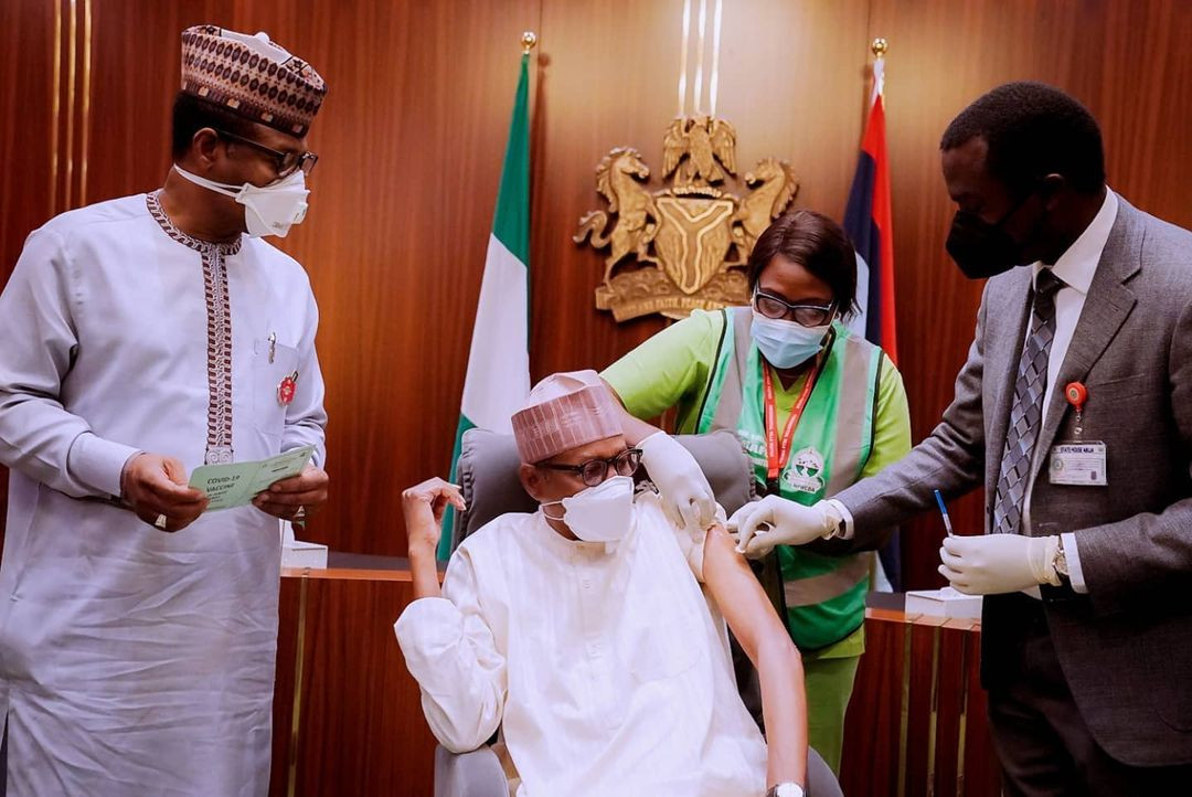 President Buhari receives COVID19 vaccine booster shot (photos)
