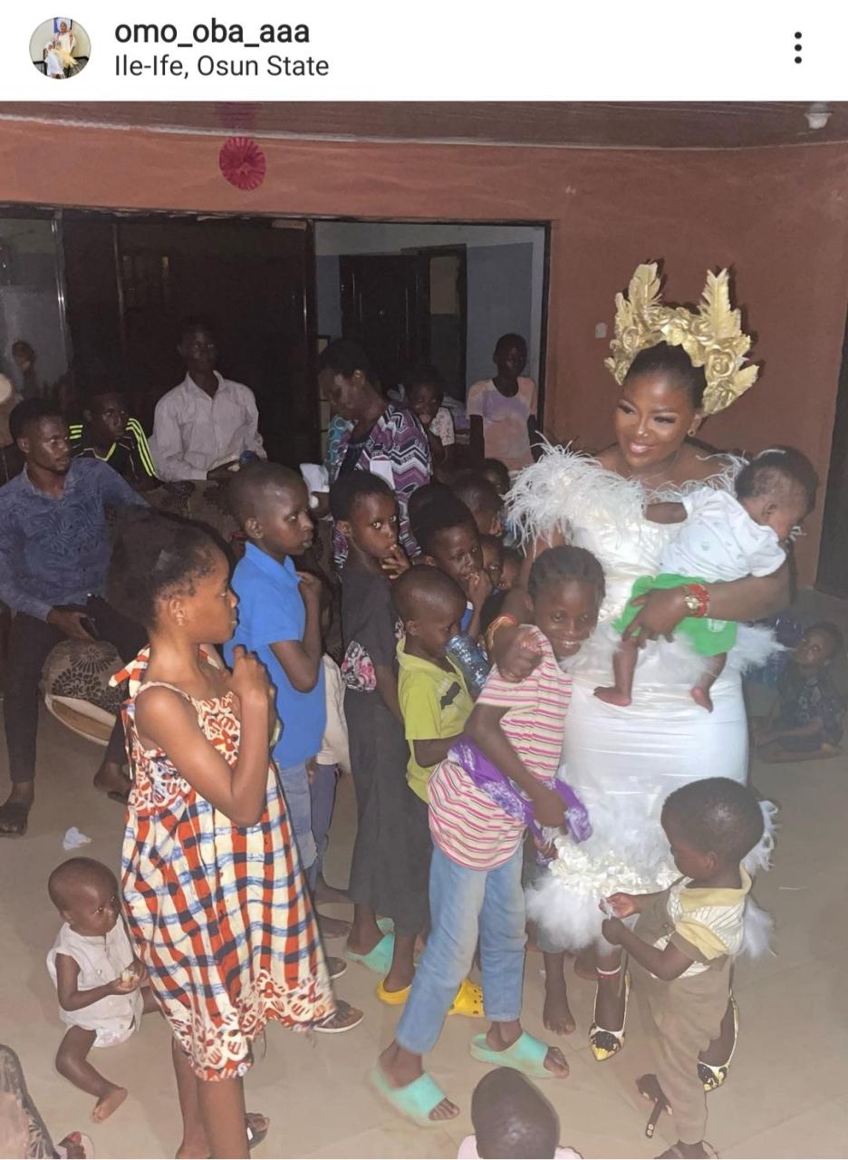 Nigerians troop to IG account of alleged new wife of Ooni of Ife where she calls herself "Aya Oba"