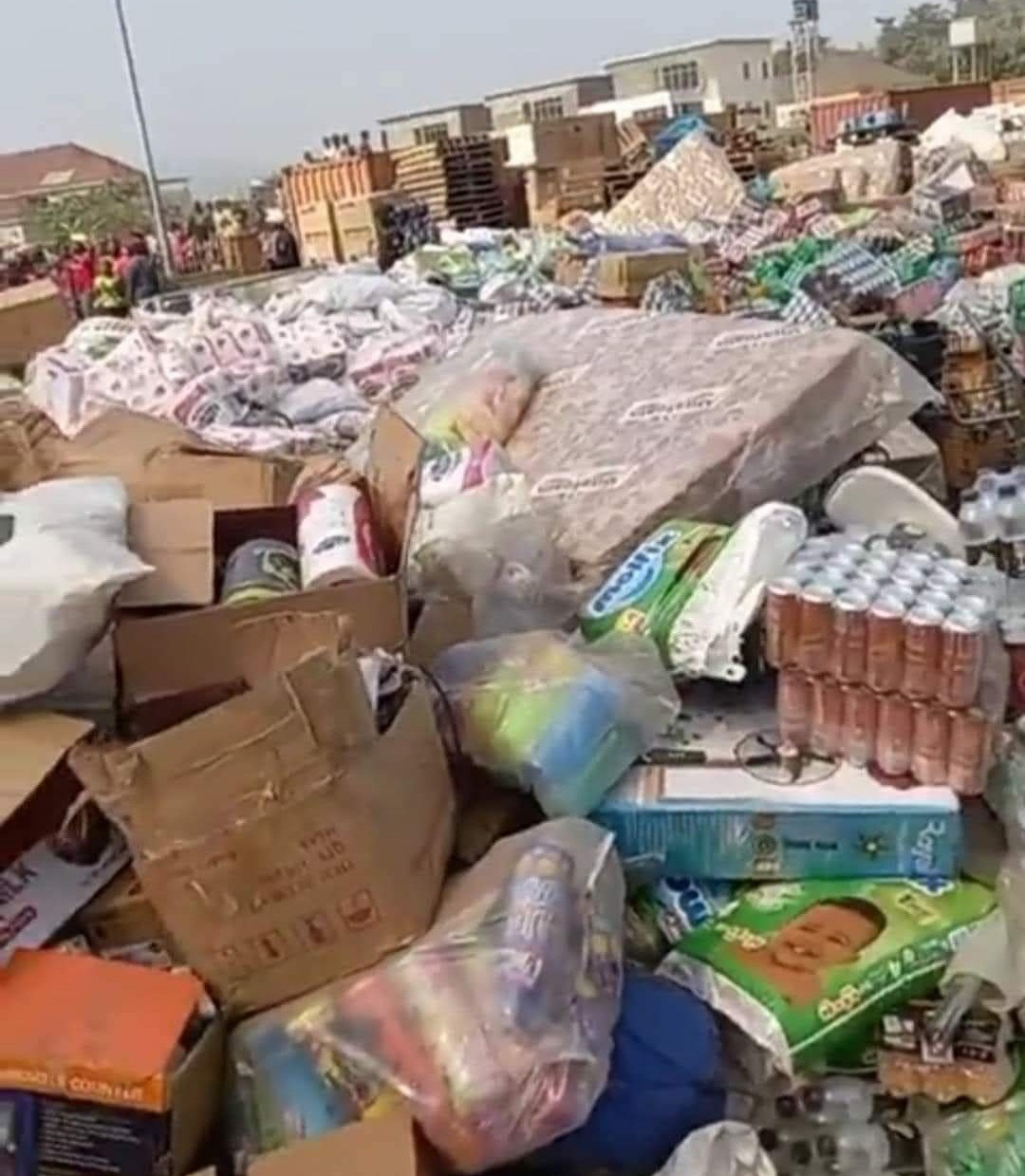 Goods worth millions retrieved by kind locals who intervened as Next Cash and Carry was razed by fire (photos/video)