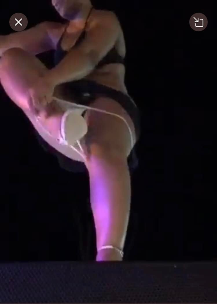 Zodwa Wabantu flashes her vagina and bare butt on stage as fans cheered (videos and photos)