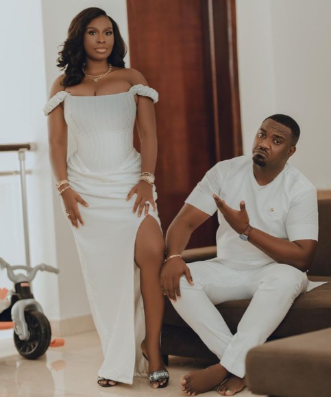 "Dunno why women always raise one leg when taking pictures"- Ghanaian actor, John Dumelo hilariously shades his wife on her birthday?