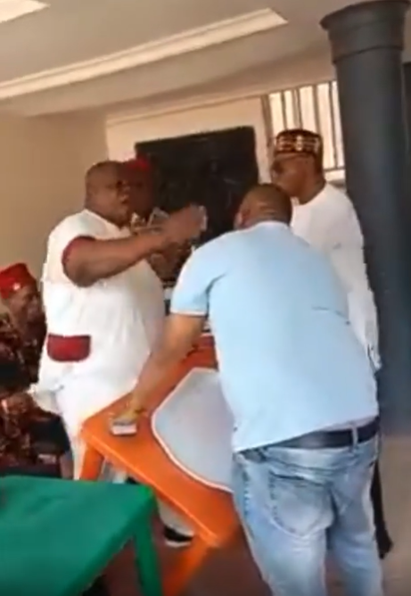 Imo house of assembly member Hon. Collins Chiji angrily pushes down table after one of his constituents said he shouldn?t contest again for not representing them well (video)