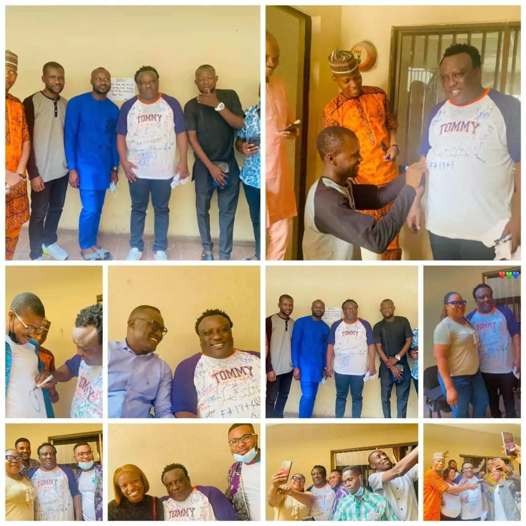 Singer, Saheed Osupa graduates from University of Ibadan