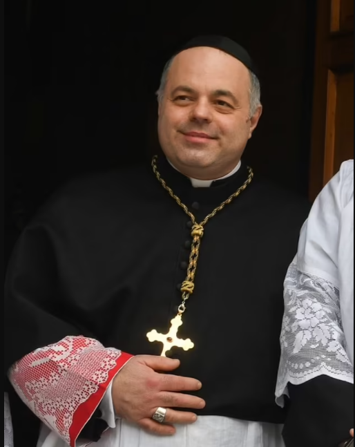 Anti-vax Catholic priest, 51, who thought Covid jabs contained the cells of aborted embryos dies from coronavirus
