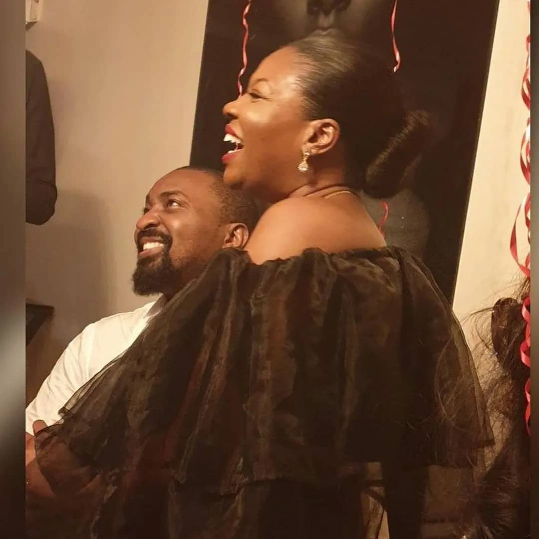 Prolific filmmaker, Kemi Adetiba gets engaged to her man, Oscar Heman-Ackah (photos/Video)