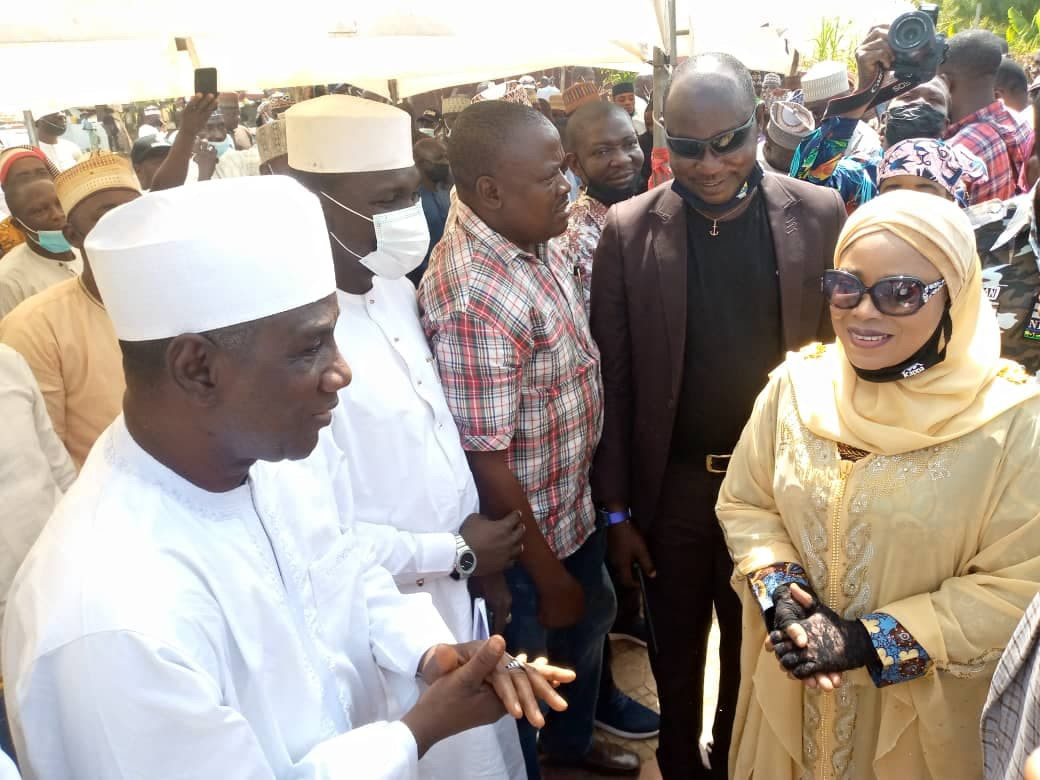 Minister booed during presentation of certificates to FCT council chairmen