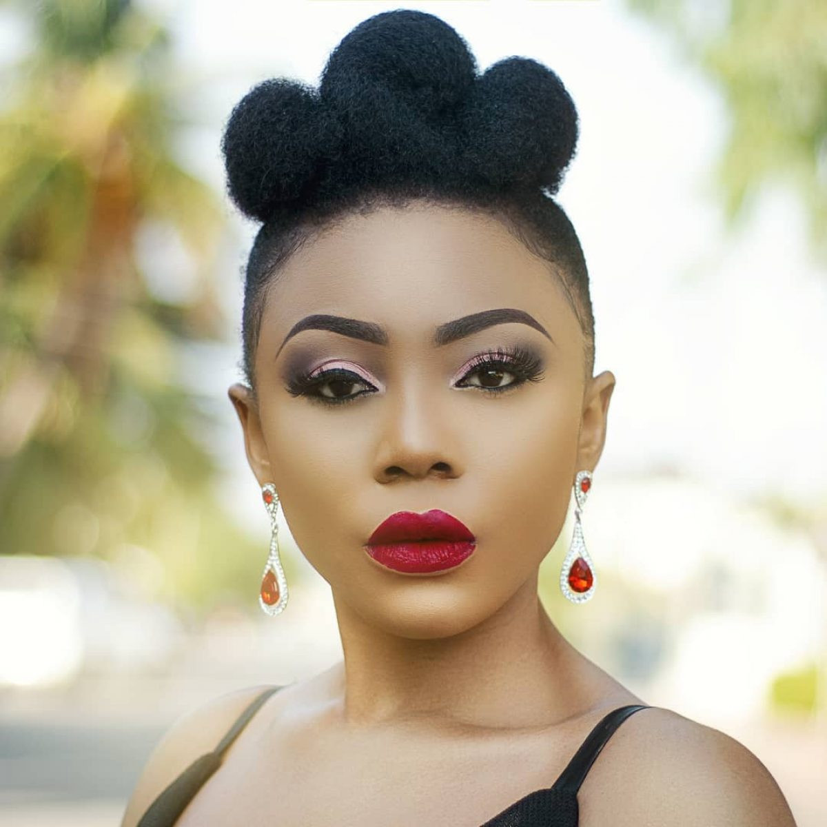 2023: Thunder will fire any celebrity that collects money to campaign for useless candidates - Reality TV star Ifuennada