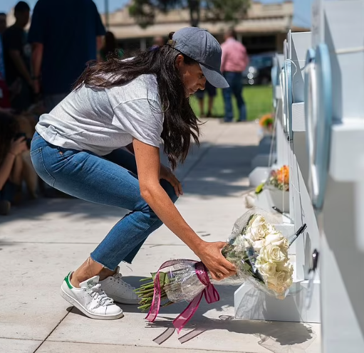 Meghan Markle makes surprise appearance at memorial honoring Texas school shooting victims (photos)