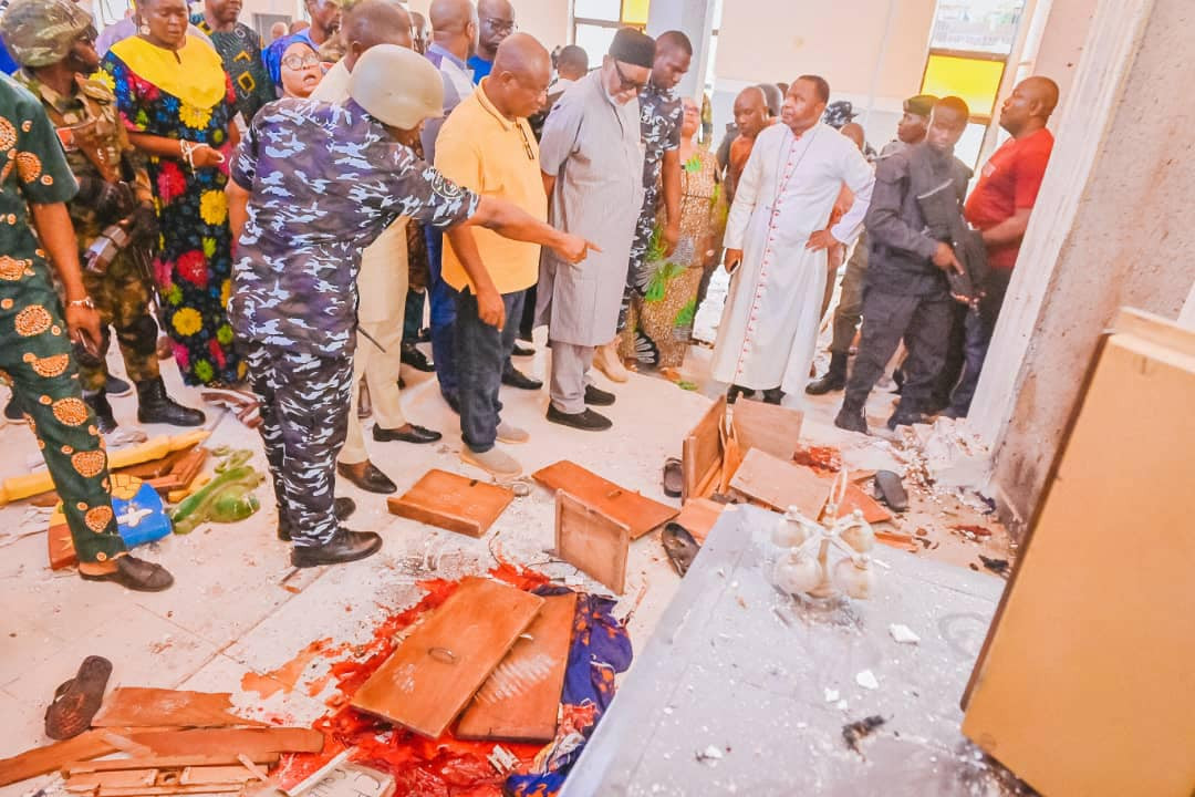 "What we have seen in America is a child play to what happened here" - Governor Akeredolu visits scene of Owo terror attack 