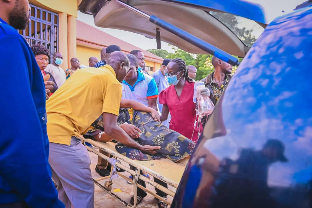"What we have seen in America is a child play to what happened here" - Governor Akeredolu visits scene of Owo terror attack 