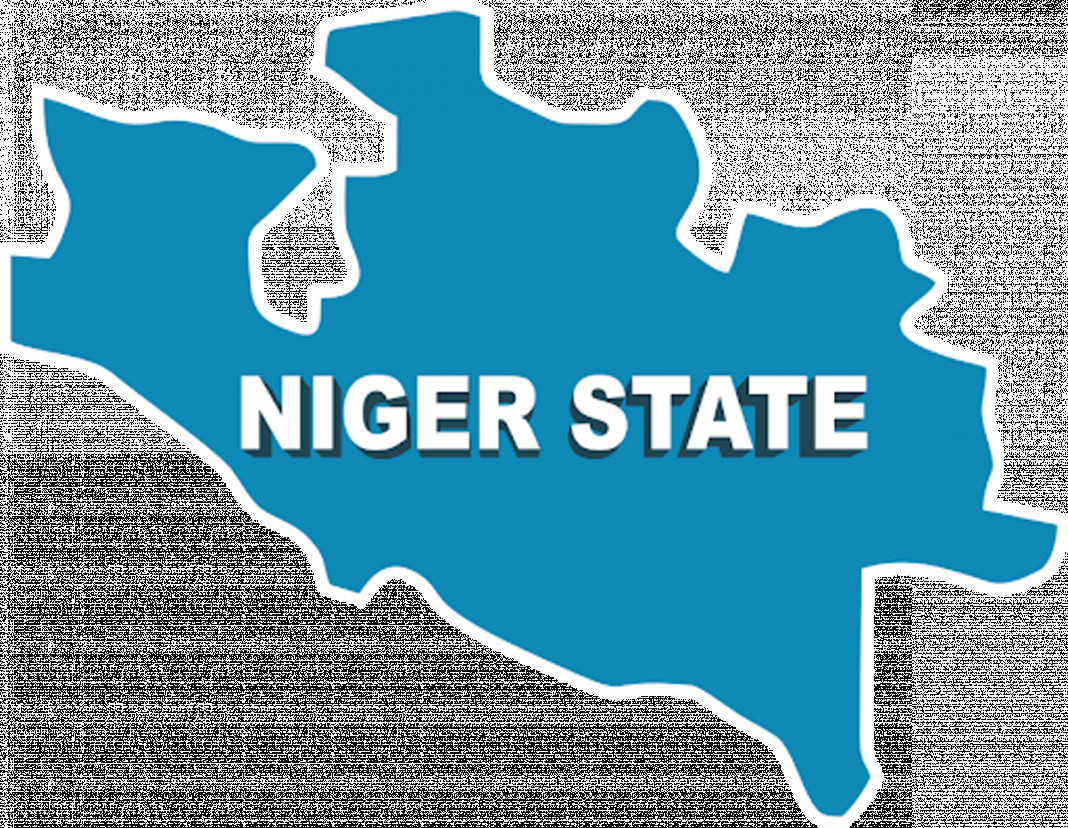 Military personnel fatally shoots fuel attendant in Minna