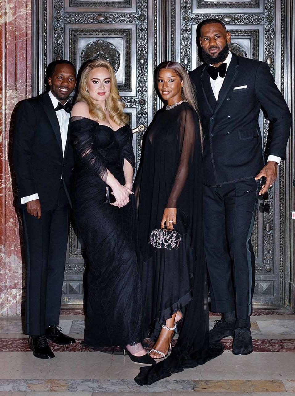 Adele makes rare appearance with boyfriend Rich Paul (photos)
