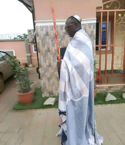 Nigerians engage in Bishop Challenge to mock the APC over alleged hiring of fake clerics