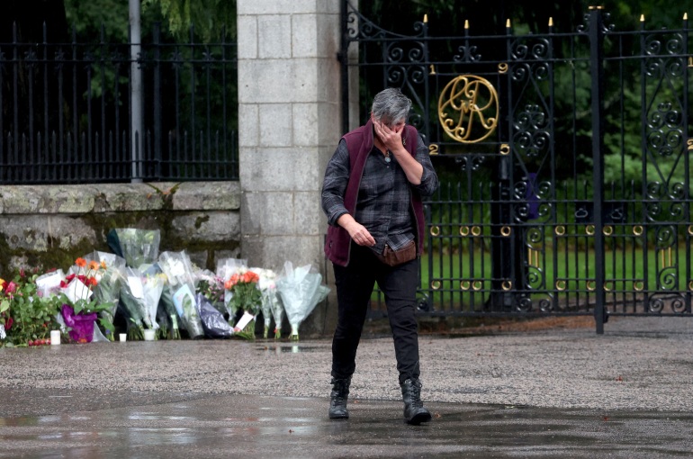 Mourner in Balmoral