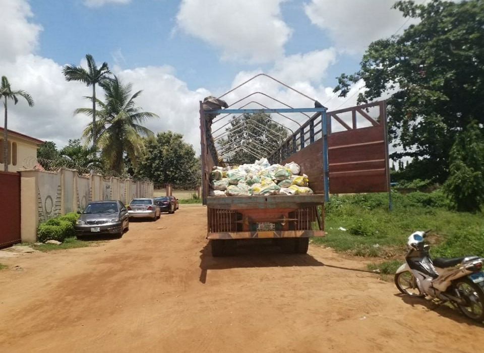 EFCC and NSCDC arrest 13 illegal miners in Kwara, recover five trucks 