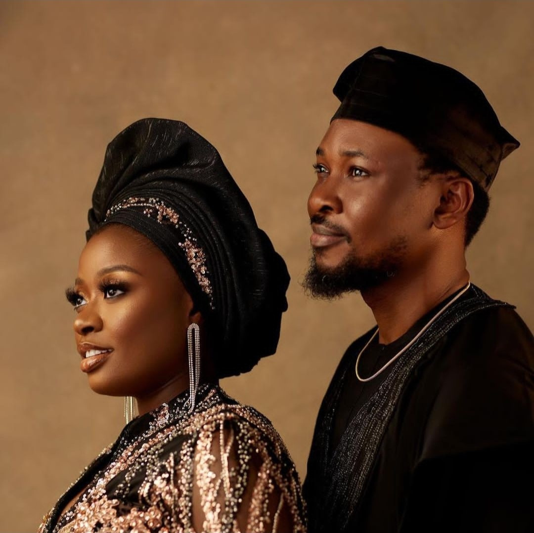 Omojuwa releases pre-wedding photos