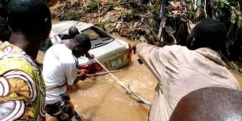 Popular Islamic cleric and his aides drown in Kwara flood (video)