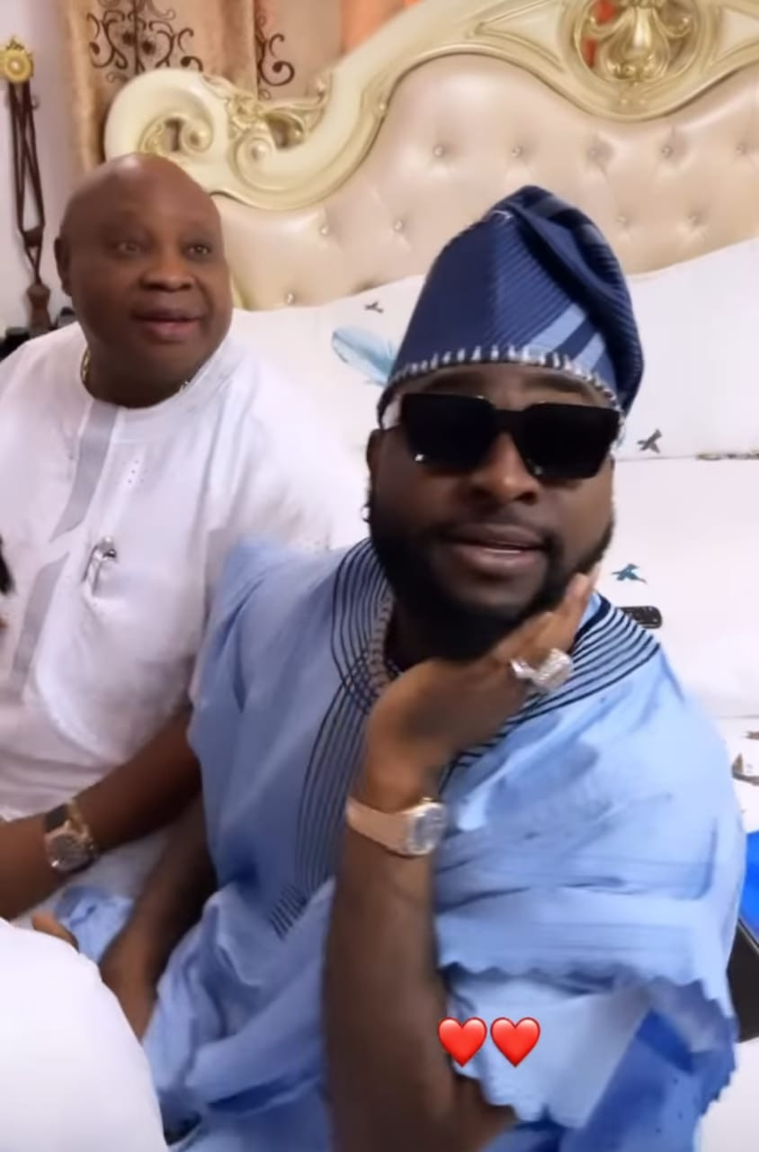 Singer Davido makes first public appearance at the inauguration of his uncle, Ademola Adeleke, as the next governor of Osun state