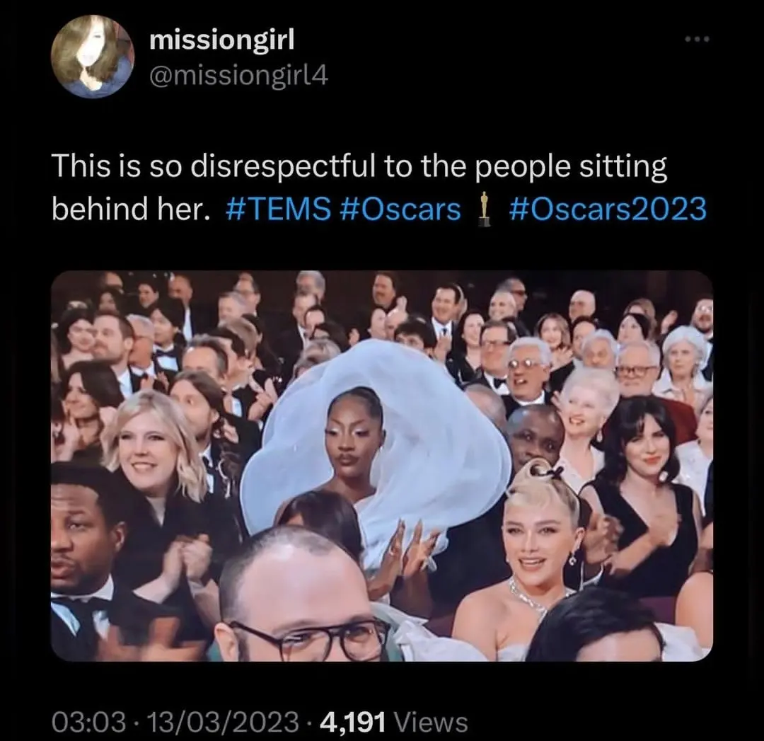 Tems slammed for her "rude" view-blocking dress at the Oscars (video)