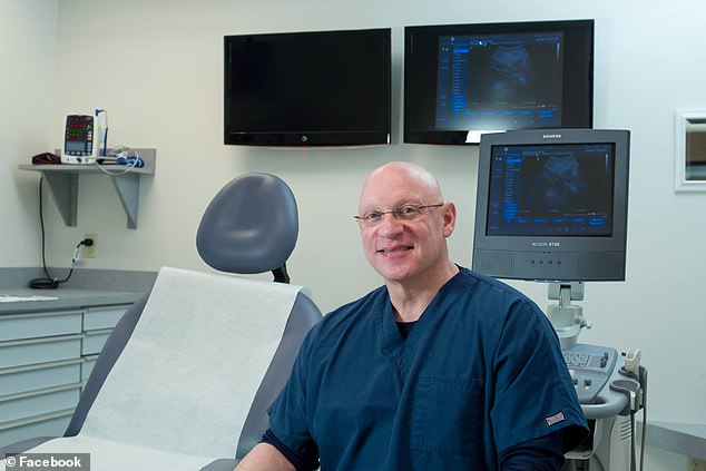 Fertility doctor accused of using his sperm to impregnate patients, dies in plane crash