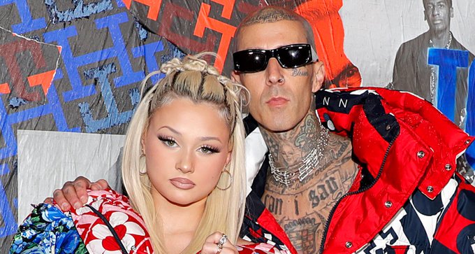 Travis Barker?s 17 year old daughter Alabama claps back at