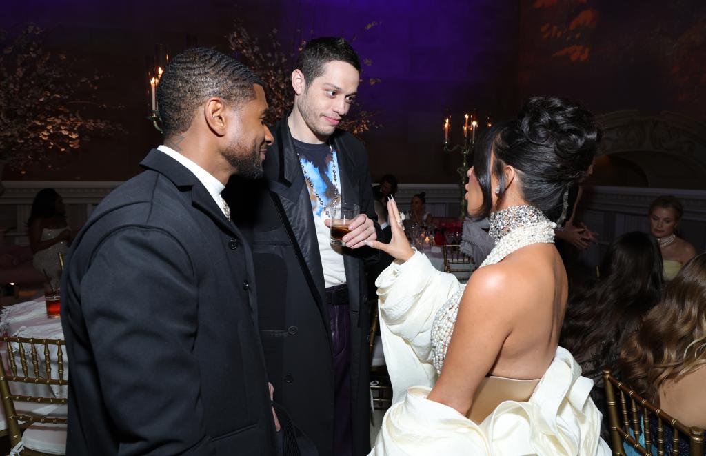 Kim Kardashian and Pete Davidson reunite at Met Gala 9 months after breakup (photos)