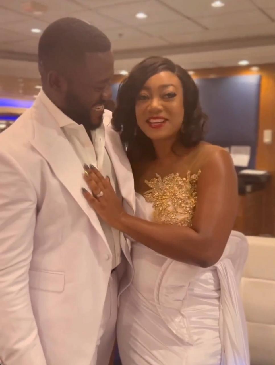 Actor, Deyemi Okanlawon proposes to his wife again on their 10th wedding anniversary (video)