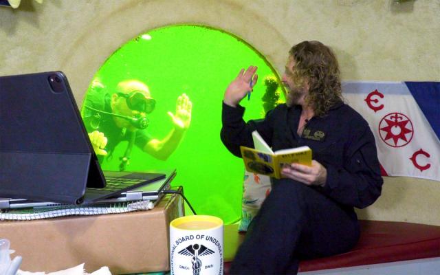 Scientist breaks world record by living 30ft underwater for 74 days