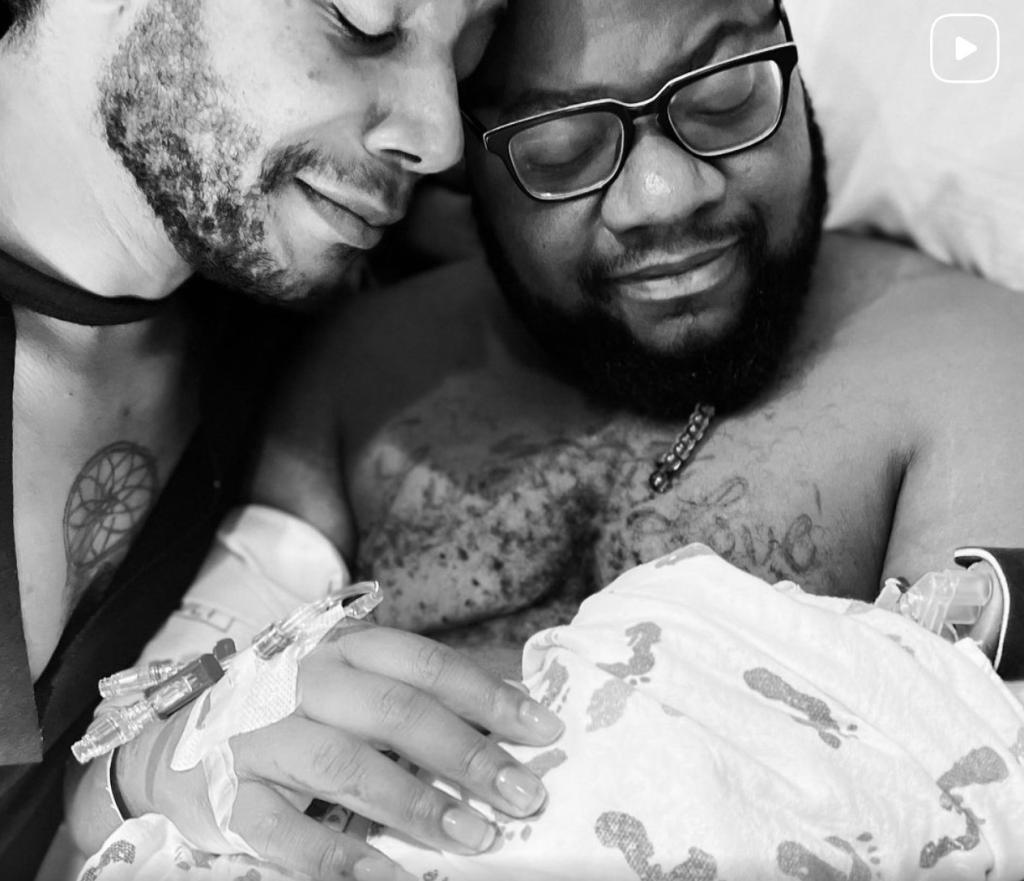 ?Every time I walk into a room, I feel alone" - Tr@nsgender man says he feels discr!minated by LGBTQ+ community for giving birth