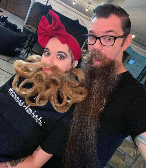 Woman beats her husband to win Gold in Beard competition (photos)
