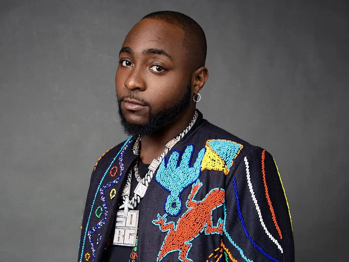 Ifeanyi has a little brother, he?s in London and his name is Dawson - Davido (video)