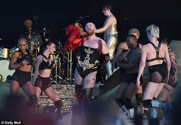 Singer Sam Smith performs in fishnet tights and sk!mpy pants at the Mad Cool festival in Madrid (photos)