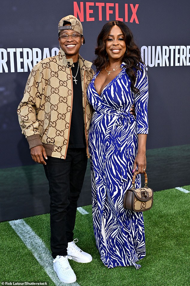 Actress Niecy Nash and her wife Jessica�Betts step out together for LA premiere of Quarterback (photos)