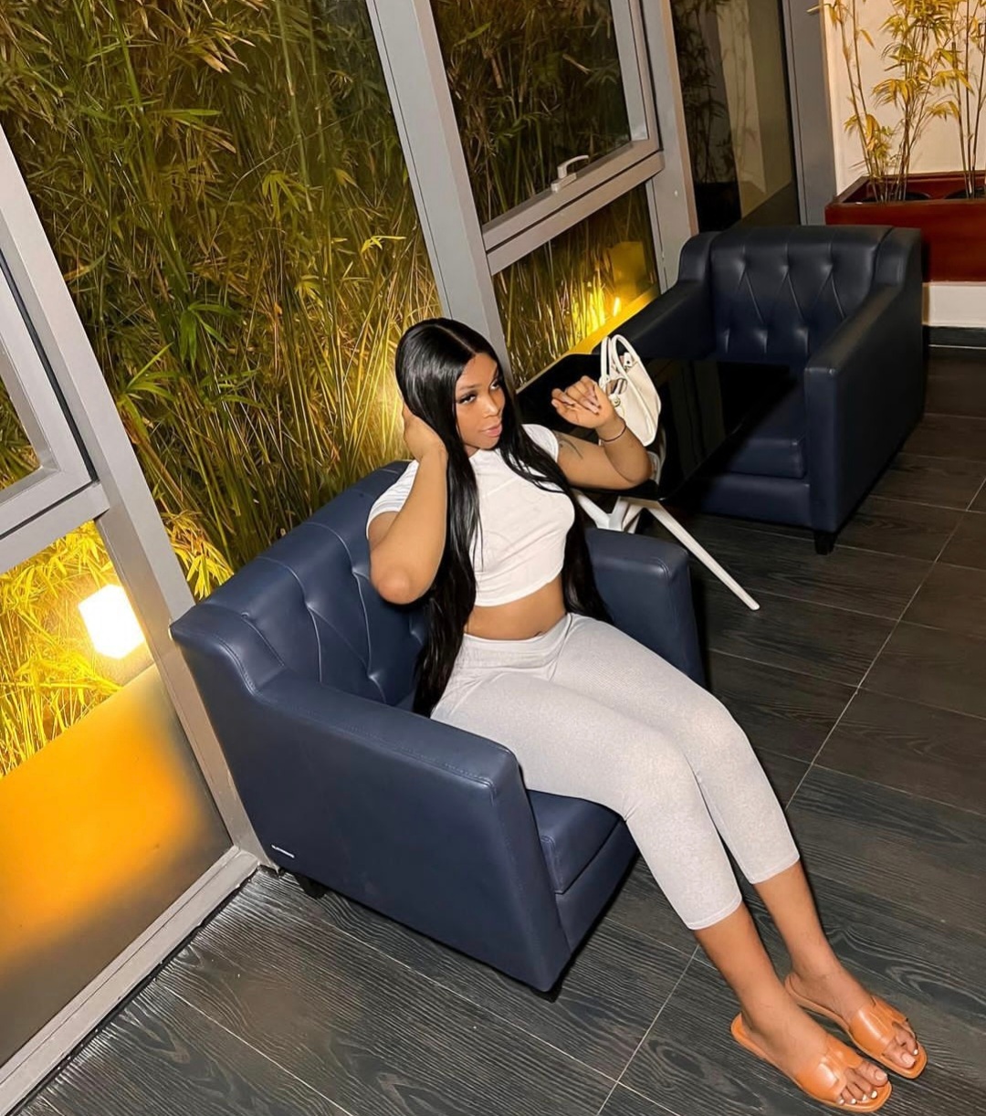 Nigerian transgender, Jay Boogie flashes cam�lt0e in new photos