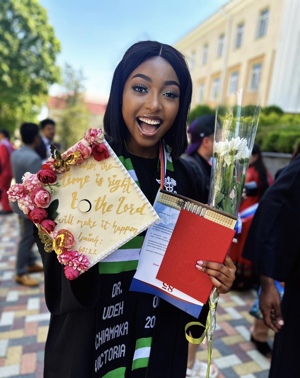 "It wasn?t an easy journey" - Nigerian lady celebrates as she graduates with First Class Honors in Medicine from Russia varsity
