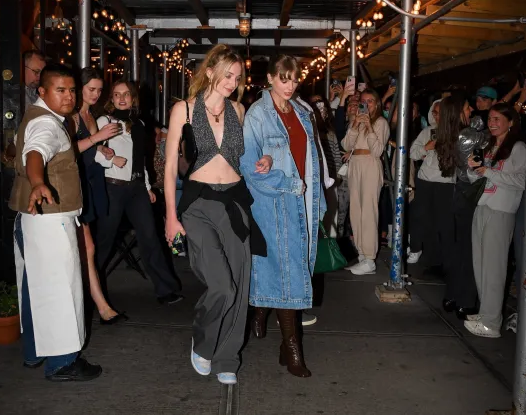 Joe Jonas? exes Sophie Turner and Taylor Swift meet up on night out