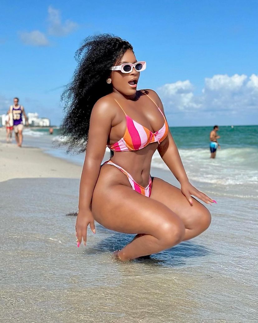 Destiny Etiko shares hot bikini photos